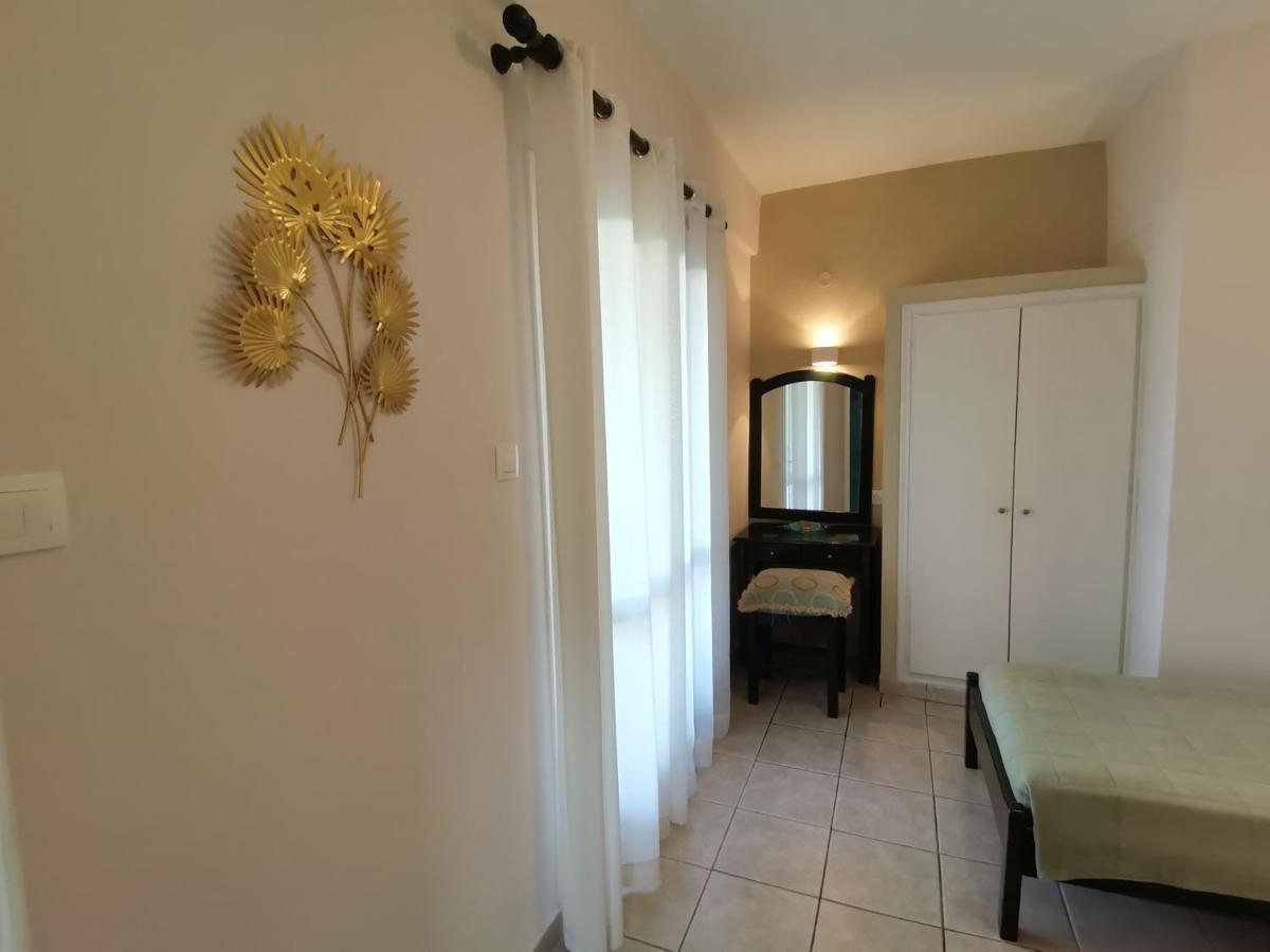 Appartement Sirios Akharavi